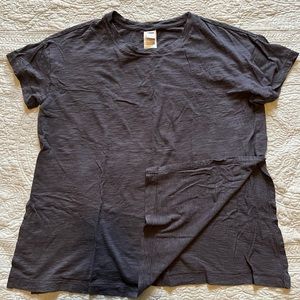 Old Navy maternity T-Shirt with side slits